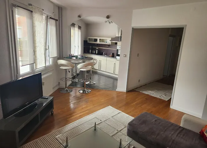 Le Denfert - Wifi Netflix - Quais De Savoureuse