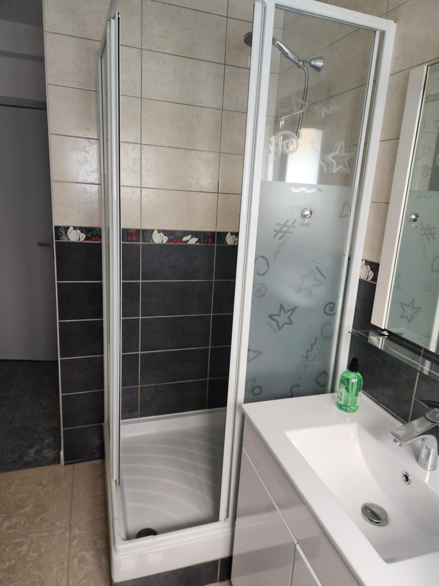 Apartment Le Denfert - Wifi Netflix - Quais De Savoureuse *